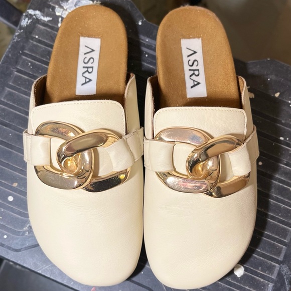 ASOS Shoes - Leather Clogs w/Chain Detail in Bone